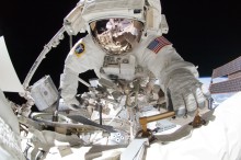 New light on dark matter: space station magnet attracts praise