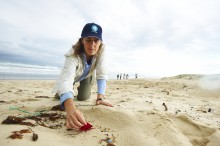 Plastic on the coasts is ours