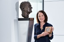 Immunology researcher wins $25,000 Young Florey Medal